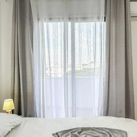 Albanian Dream House 716 Appartement Golem (Tirana)